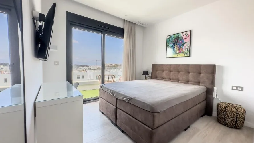 3 bedrooms apartment for sale, Calpe, Spain No. 662 № 9