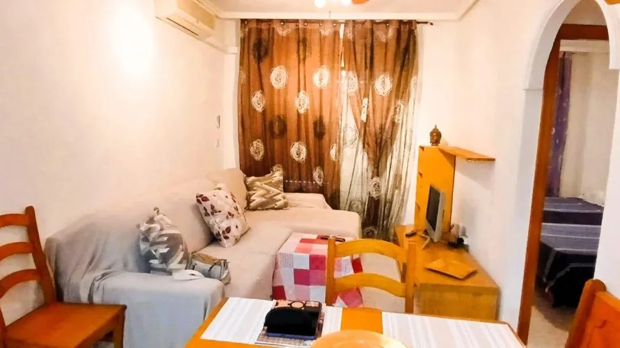 2 bedrooms apartment for sale, Torrevieja, Spain No. 2842 № 2