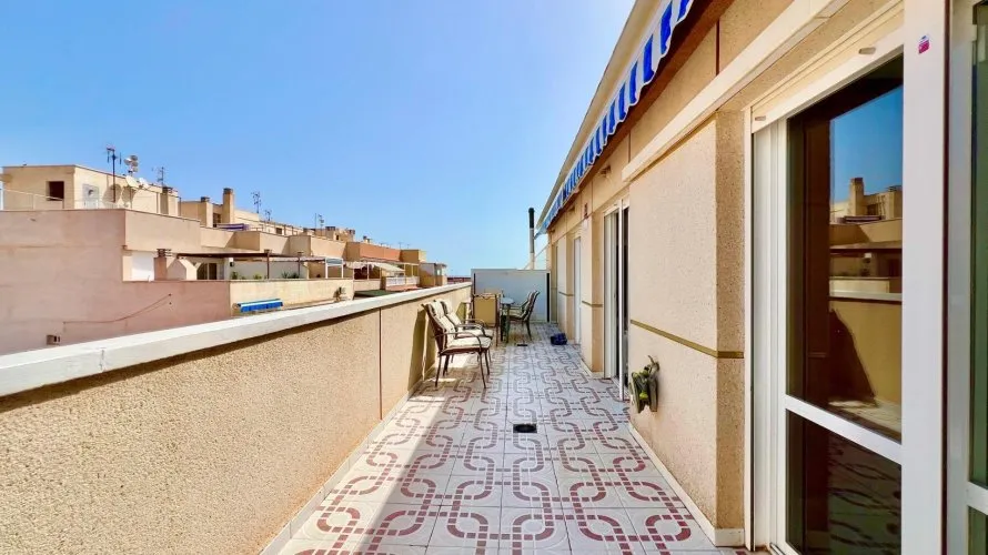 3 bedrooms penthouse for sale, La Mata, Spain No. 143 № 2