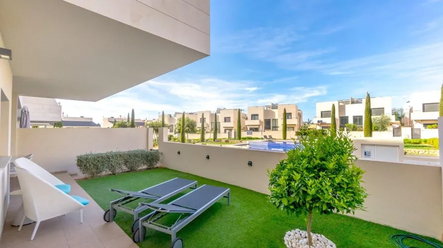 2 bedrooms land plot for sale, Alicante, Spain No. 95 № 17