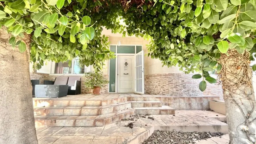 4 bedrooms villa for sale, Torrevieja, Spain No. 234 № 15