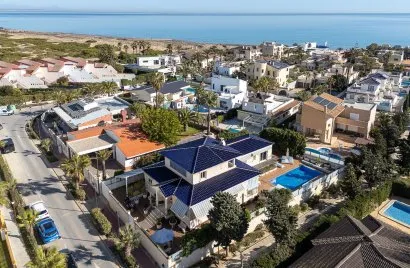 370m² villa for sale, La Mata, Spain No. 1119
