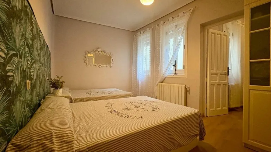 2 bedrooms apartment for sale, Madrid, Spain No. 1089 № 9