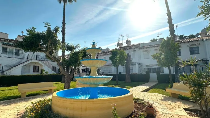 1 bedroom apartment for sale, Torrevieja, Spain No. 2972 № 3