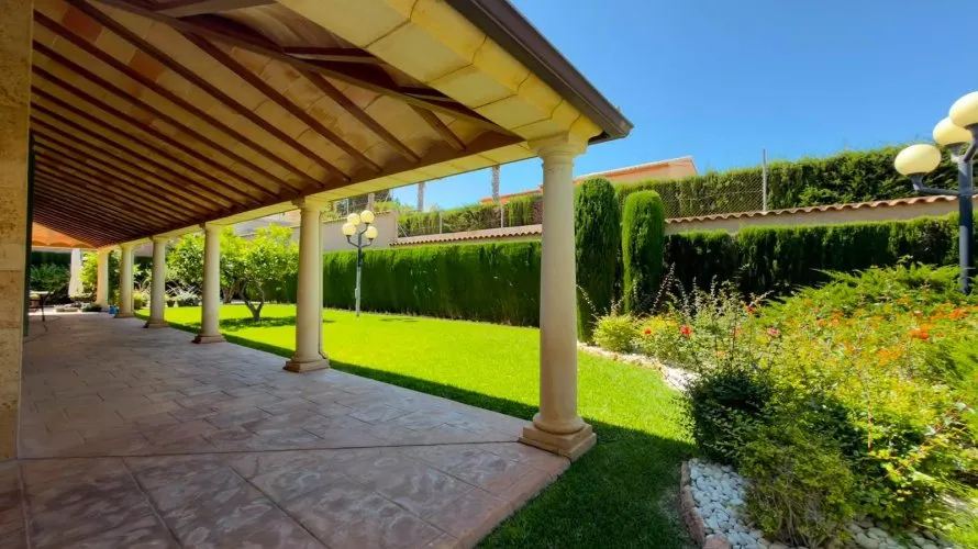 8 bedrooms villa for sale, Calpe, Spain No. 1209 № 14