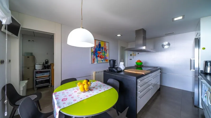 4 bedrooms apartment for sale, Villajoyosa, Spain No. 1093 № 7
