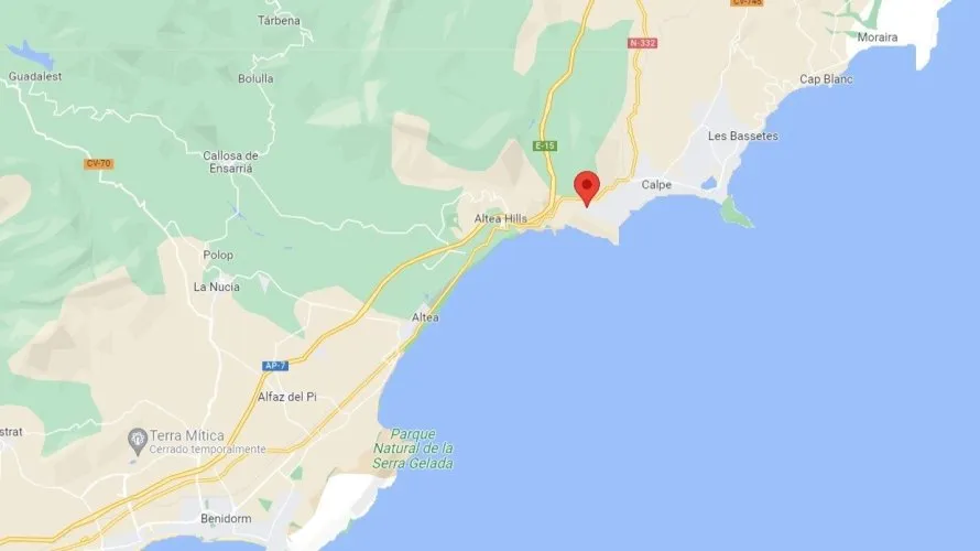 4 bedrooms apartment for sale, Maryvilla, Spain No. 342 № 15