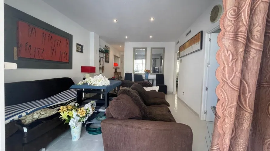 78m² apartment for sale, Guardamar del Segura, Spain No. 1174 № 1