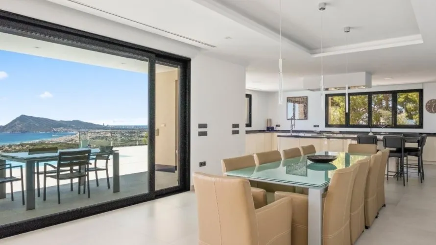 5 bedrooms villa for sale, Zona Altea Hills, Spain No. 935 № 13