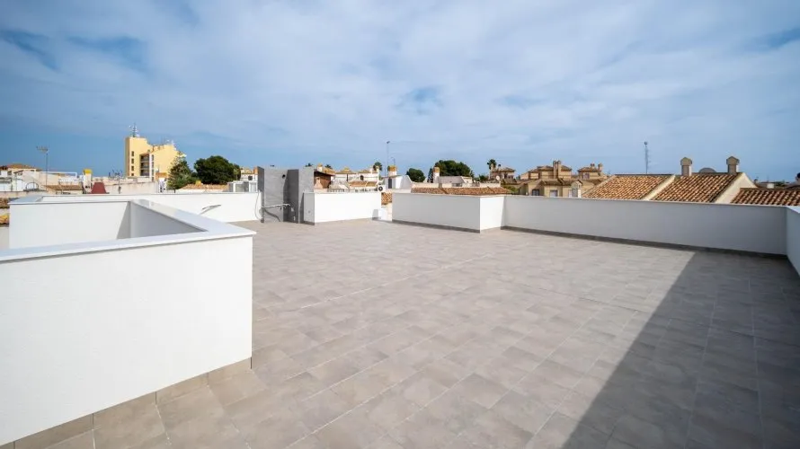 3 bedrooms villa for sale, Torrevieja, Spain No. 424 № 5