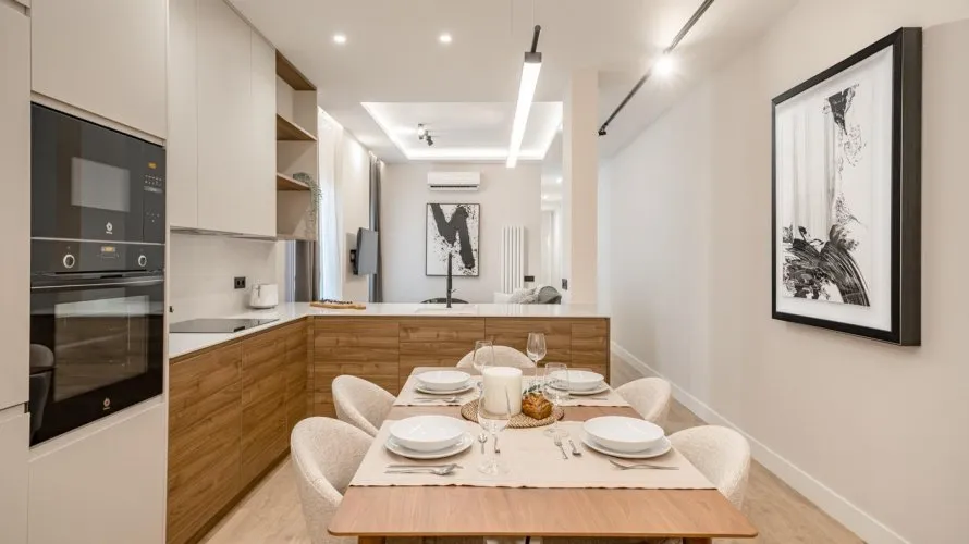3 bedrooms apartment for sale, Madrid, Spain No. 570 № 5