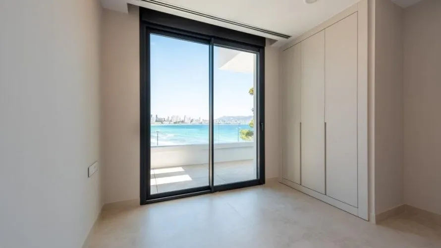4 bedrooms apartment for sale, Benidorm, Spain No. 352 № 27