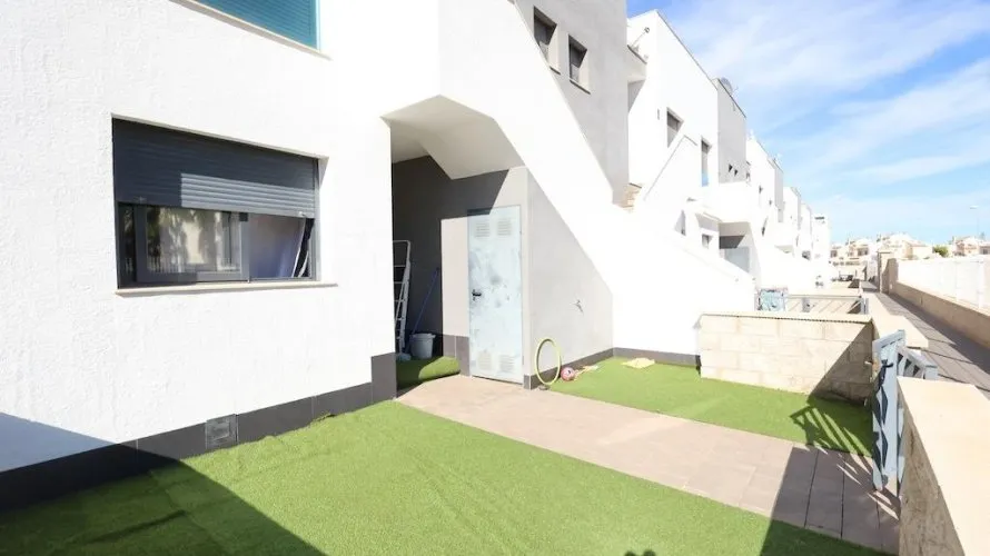 2 bedrooms apartment for sale, La Zenia, Spain No. 991 № 15