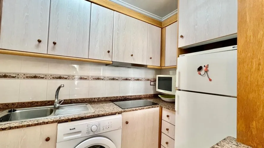 2 bedrooms apartment for sale, Torrevieja, Spain No. 2888 № 5