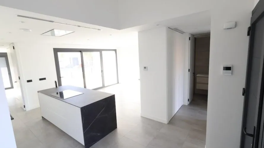 3 bedrooms apartment for sale, Los Alcazares, Spain No. 686 № 2