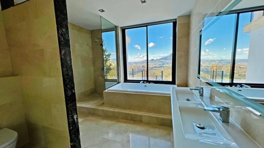 4 bedrooms villa for sale, Zona Altea Hills, Spain No. 1373 № 20