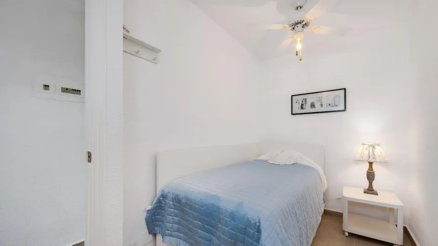 1 bedroom apartment for sale, Torrevieja, Spain No. 2873 № 5