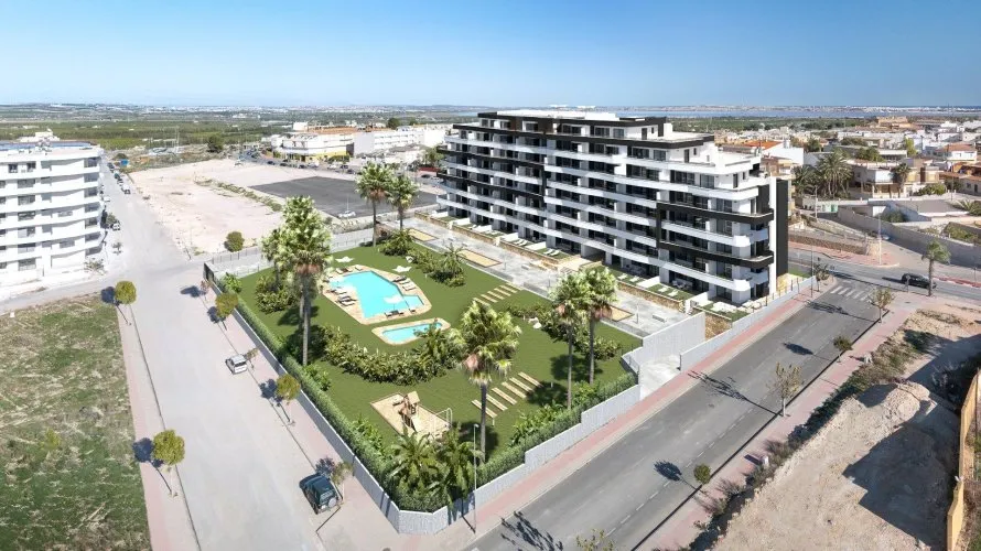 2 bedrooms apartment for sale, San Miguel de Salinas, Spain No. 137 № 2