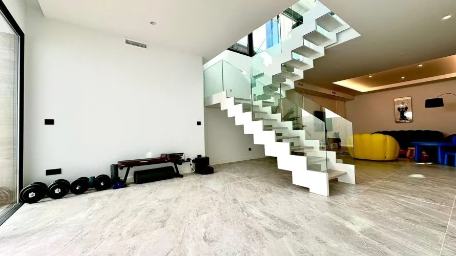 3 bedrooms villa for sale, Finestrat, Spain No. 1350