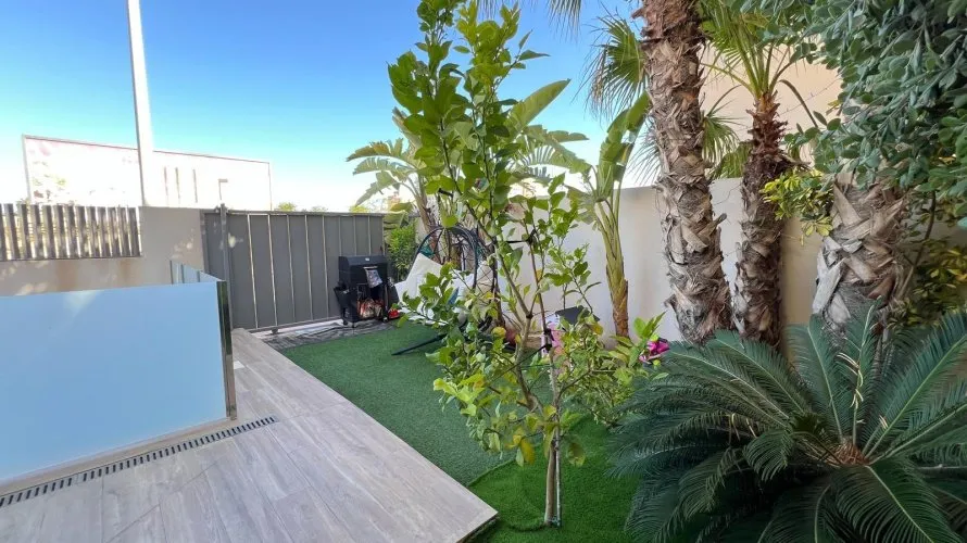 3 bedrooms villa for sale, La Veleta, Spain No. 576 № 7