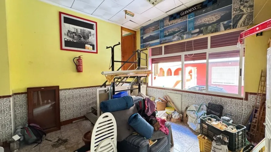 150m² commercial property for sale, Torrevieja, Spain No. 2730 № 21