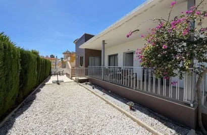 4 bedrooms villa for sale, Ciudad Quesada, Spain No. 1159