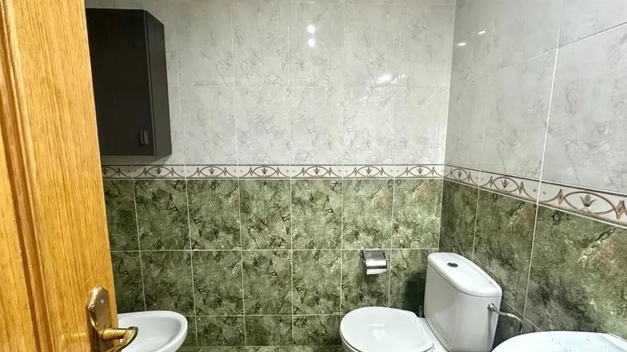 4 bedrooms apartment for sale, Torrevieja, Spain No. 800 № 13