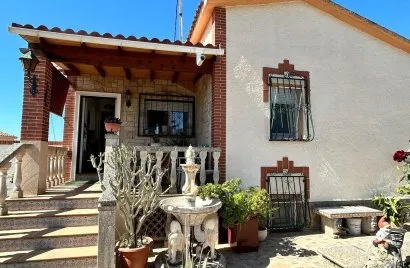 4 bedrooms apartment for sale, La Nucia, Spain No. 1402