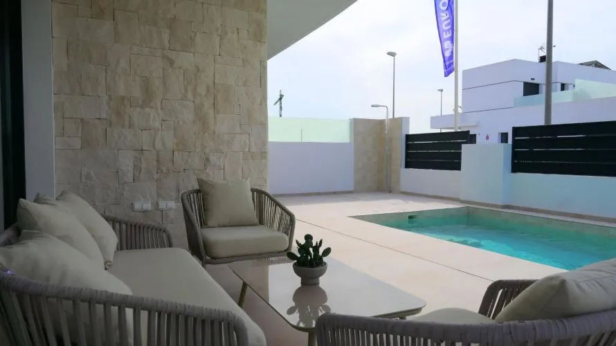 3 bedrooms villa for sale, Dolores, Spain No. 151 № 8