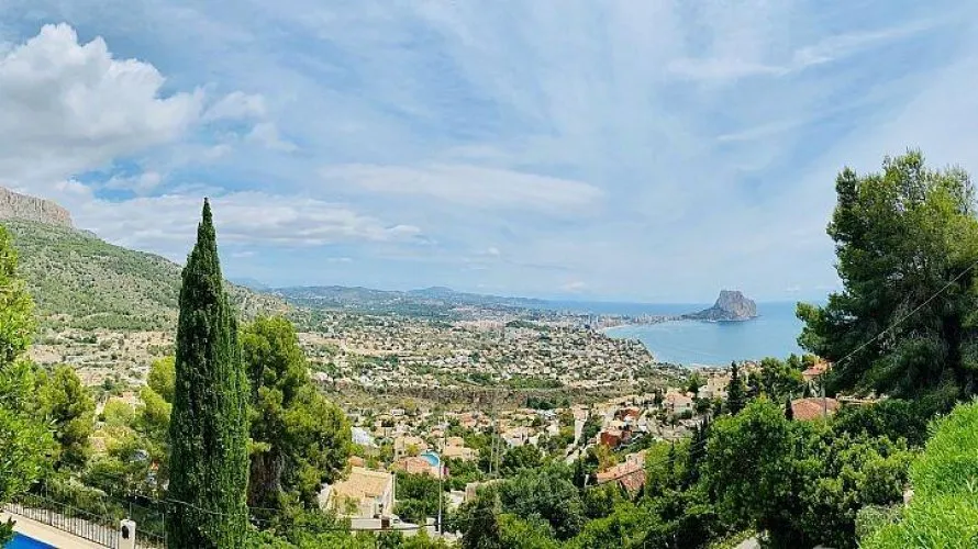 4 bedrooms villa for sale, Maryvilla, Spain No. 412 № 10