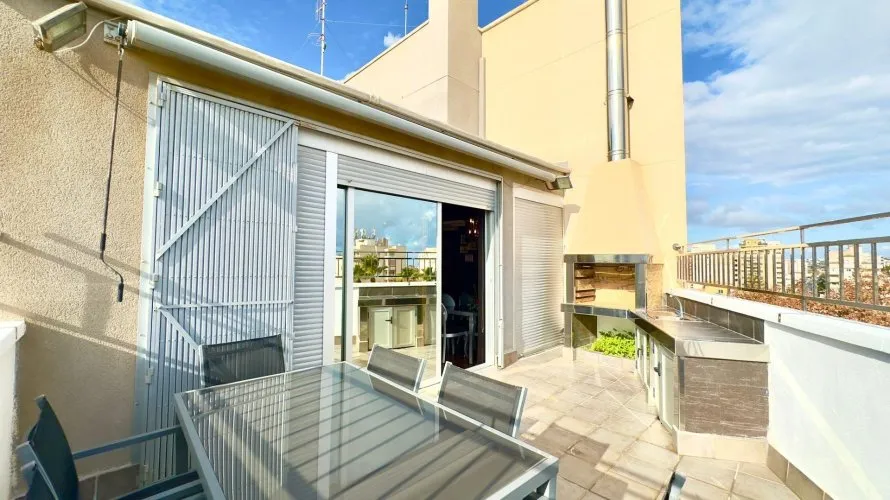 12 bedrooms commercial property for sale, Torrevieja, Spain No. 1142 № 11