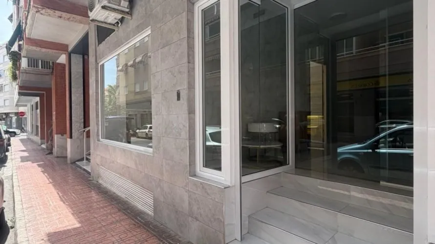 87.85m² commercial property for sale, Torrevieja, Spain No. 1468
