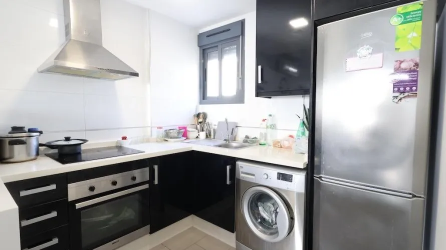 2 bedrooms apartment for sale, La Zenia, Spain No. 991 № 1