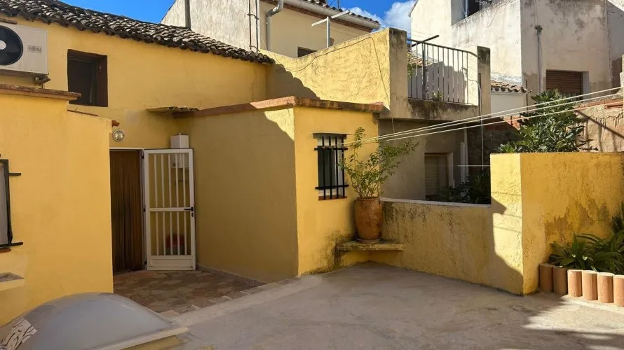 3 bedrooms house for sale, Polop, Spain No. 1001 № 15