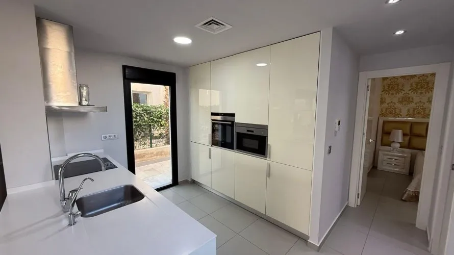 3 bedrooms villa for sale, Ciudad Quesada, Spain No. 906 № 8