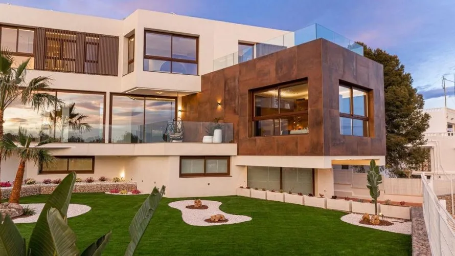 4 bedrooms villa for sale, Benidorm, Spain No. 1627 № 12