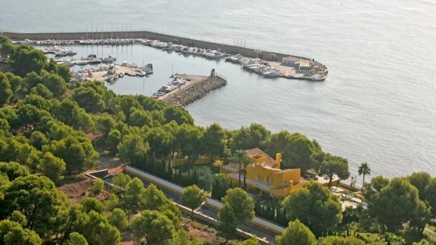 497m² villa for sale, Altea, Spain No. 454 № 1