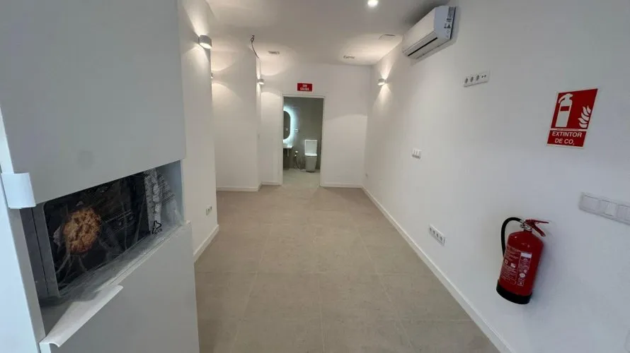 1 bedroom commercial property for sale, Valencia, Spain No. 1385 № 12