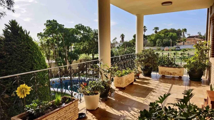 5 bedrooms villa for sale, Ciudad Quesada, Spain No. 109 № 12
