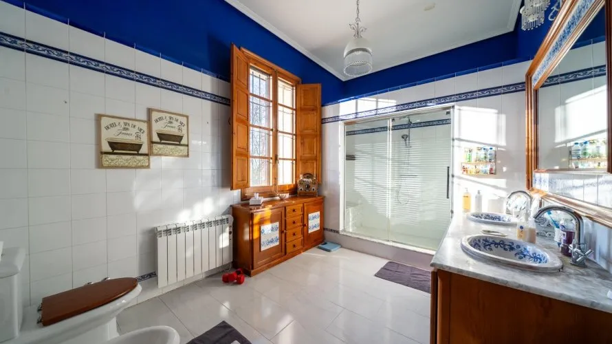 7 bedrooms house for sale, Mutxamel, Spain No. 690 № 22