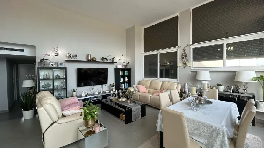 3 bedrooms penthouse for sale, Finestrat, Spain No. 751 № 8