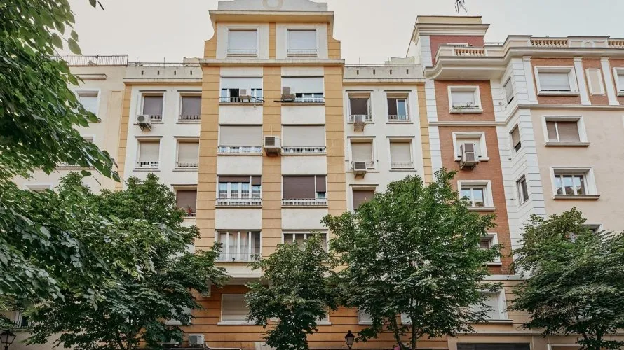 3 bedrooms apartment for sale, Madrid, Spain No. 915 № 13