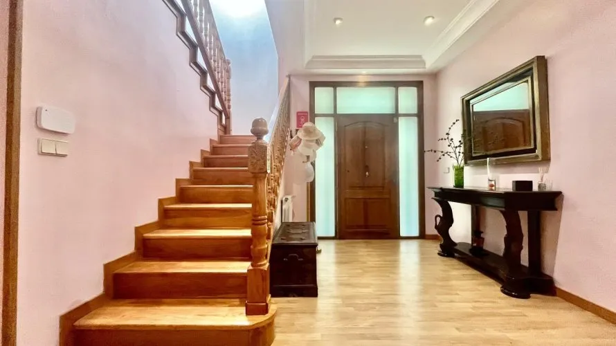 4 bedrooms villa for sale, Torrevieja, Spain No. 234 № 17
