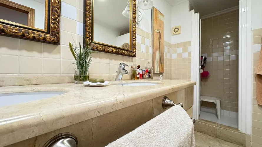 4 bedrooms apartment for sale, Torrevieja, Spain No. 85 № 8