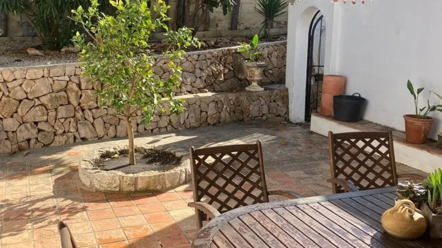 4 bedrooms villa for sale, Albir, Spain No. 610 № 28