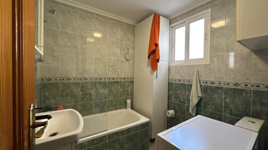 1 bedroom apartment for sale, Torrevieja, Spain No. 2830 № 11