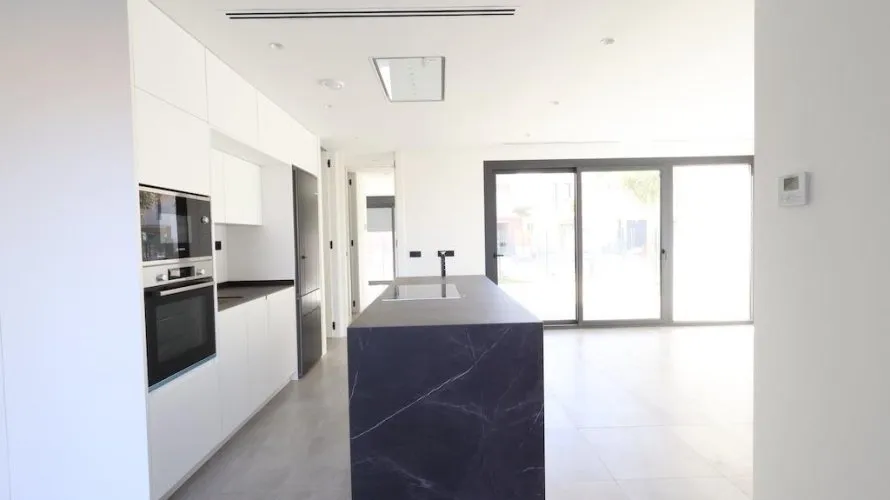 3 bedrooms apartment for sale, Los Alcazares, Spain No. 686 № 4
