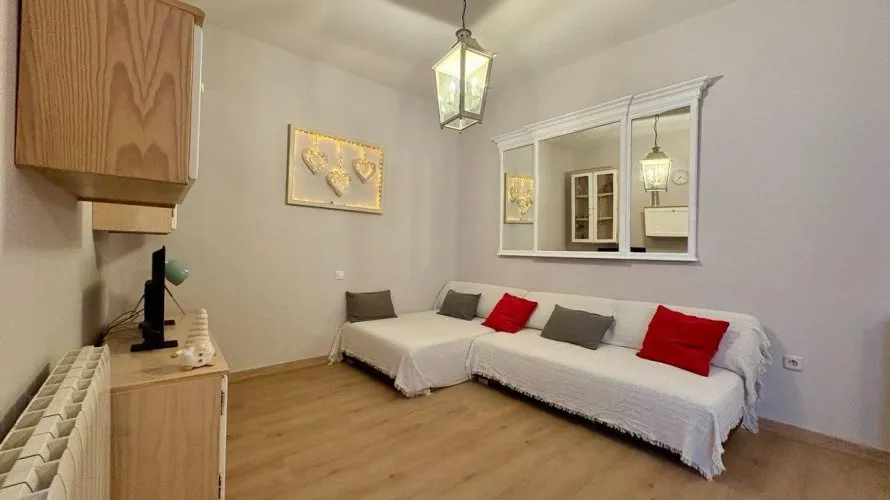 2 bedrooms apartment for sale, Madrid, Spain No. 1089