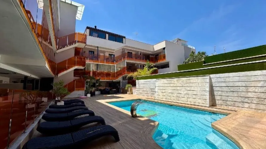 2 bedrooms apartment for sale, Torrevieja, Spain No. 773 № 18