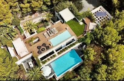4 bedrooms villa for sale, Altea, Spain No. 618